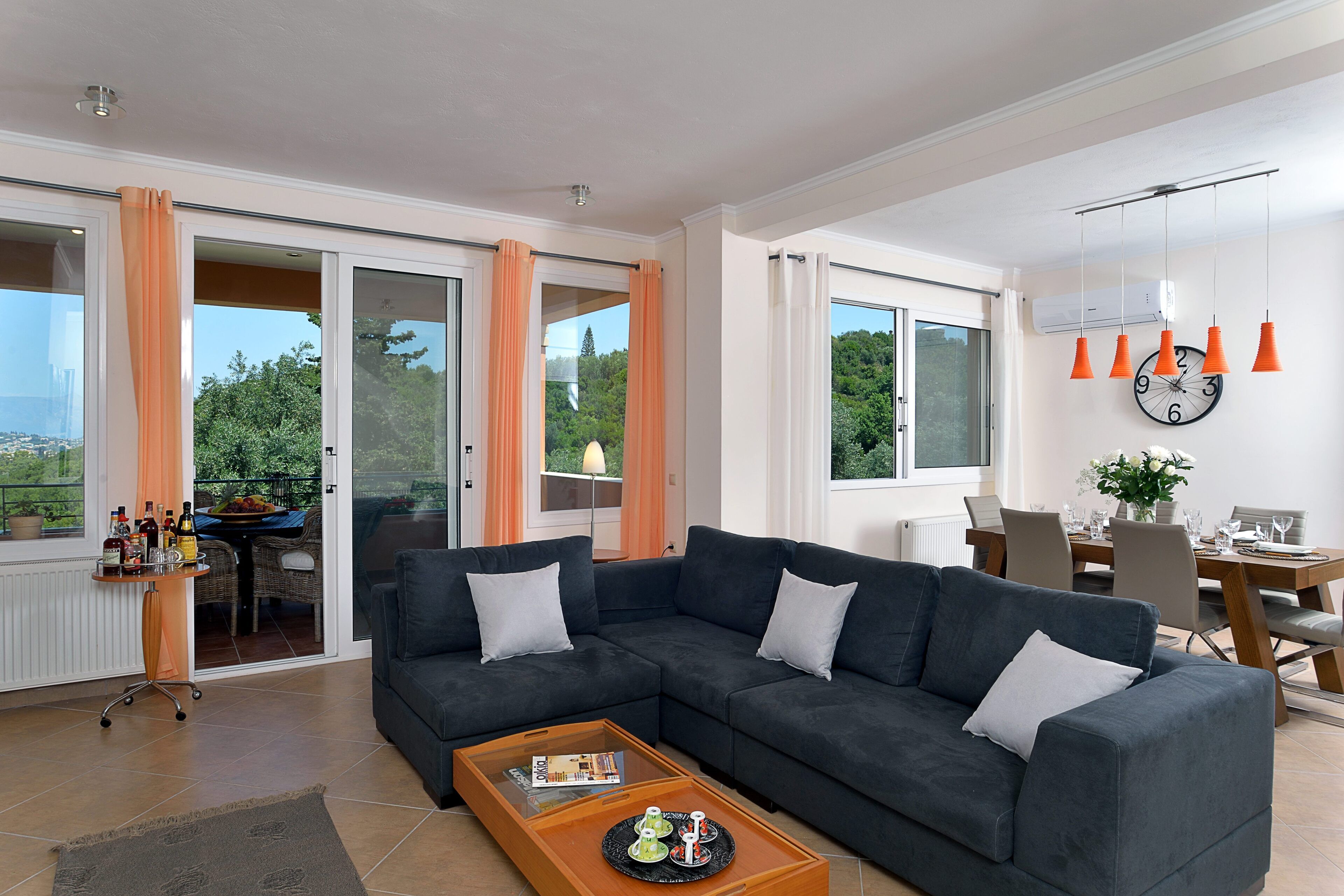 电视、壁炉、乒乓球、书