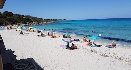 VILLA, 200 m PLAGE de Bodri, proche VUE Mer, Climatisation, Grand PARC paysager,