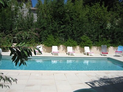 Beautiful Villa With Private Pool Set In Mature Gardens