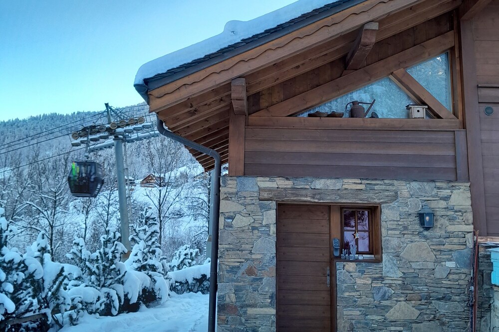 Studio flat in a chalet
