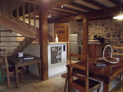 Besse Saint Anastaise: House / Villa - Besse saint anastaise