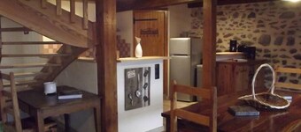 Besse Saint Anastaise: House / Villa - Besse saint anastaise