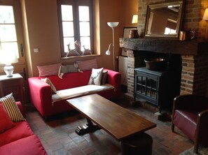 TV, ping pong, books - House / Villa - VILLENY (Villeny)