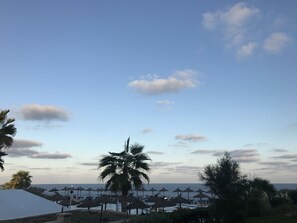 Miscellaneous - Apartment located on the seafront with communal swimming pool (Santanyí)