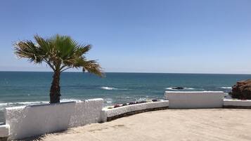 Beach nearby, beach towels