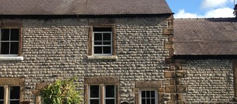 Bakewell One Bedroom Cottage In A Peaceful Location With Parking Space.