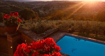 Villa mit Private Pool und fantastischer Aussicht!8% RABBAT AUF DIE 2° WOCHE