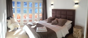 Magnifico chalet lussuoso appena rinnovato con viste incredibili sull'Eiger