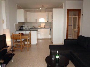 TV - Lovely villa in the relaxing urbanisation of San Juan de Capistrano (Nerja)