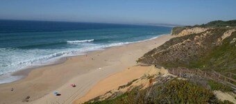 Azeitao Feriehus med swimmingpool og ved siden af ​​stranden