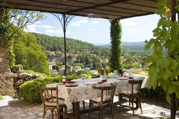 Restauration extérieure