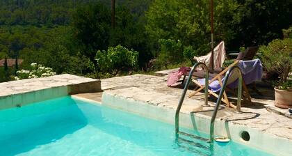 The dream of Provence in 1700th with beautiful view