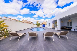 Piscine extérieure