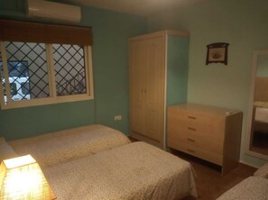 6 Schlafzimmer, Bügeleisen/Bügelbrett, WLAN, Bettwäsche