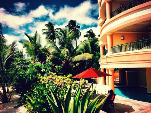 Beachfront Apartment at Dover Beach, St Lawrence