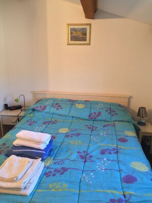 3 Schlafzimmer, Zimmersafe, Bügeleisen/Bügelbrett, WLAN