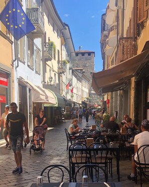 Outdoor dining - SKIVILLAROGER - LES ARCS CHALET - 4 BEDROOMS W/HOT TUB  - 5 MINS FROM SKI LIFT (Villaroger)