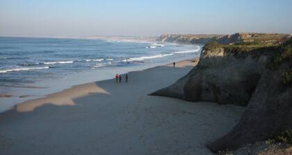 Luxury 3 Bedroom in Prestigious Praia Del Rey Golf and Beach Resort!