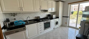 Luxury 7 Star Apartment With Free WiFi Internet