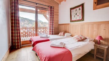 4 chambres, fer et planche Ă repasser, Wi-Fi gratuit, draps fournis