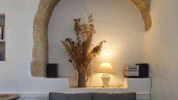 電視、書籍、音響