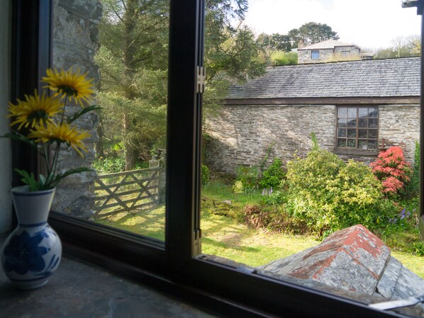 Interior - Spacious Cottage With Sea Views (Trevillett)