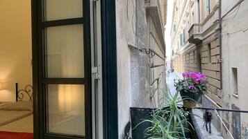 3 bedrooms, in-room safe, desk, iron/ironing board