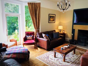 Smart TV, fireplace, video games, DVD player - Outstanding Large Period Property With Breath Taking Views Sleeping Up To 19 (Matlock)