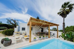 Pool - TD Casa Fusella with Panoramic Pool and sea view (Polignano a Mare)