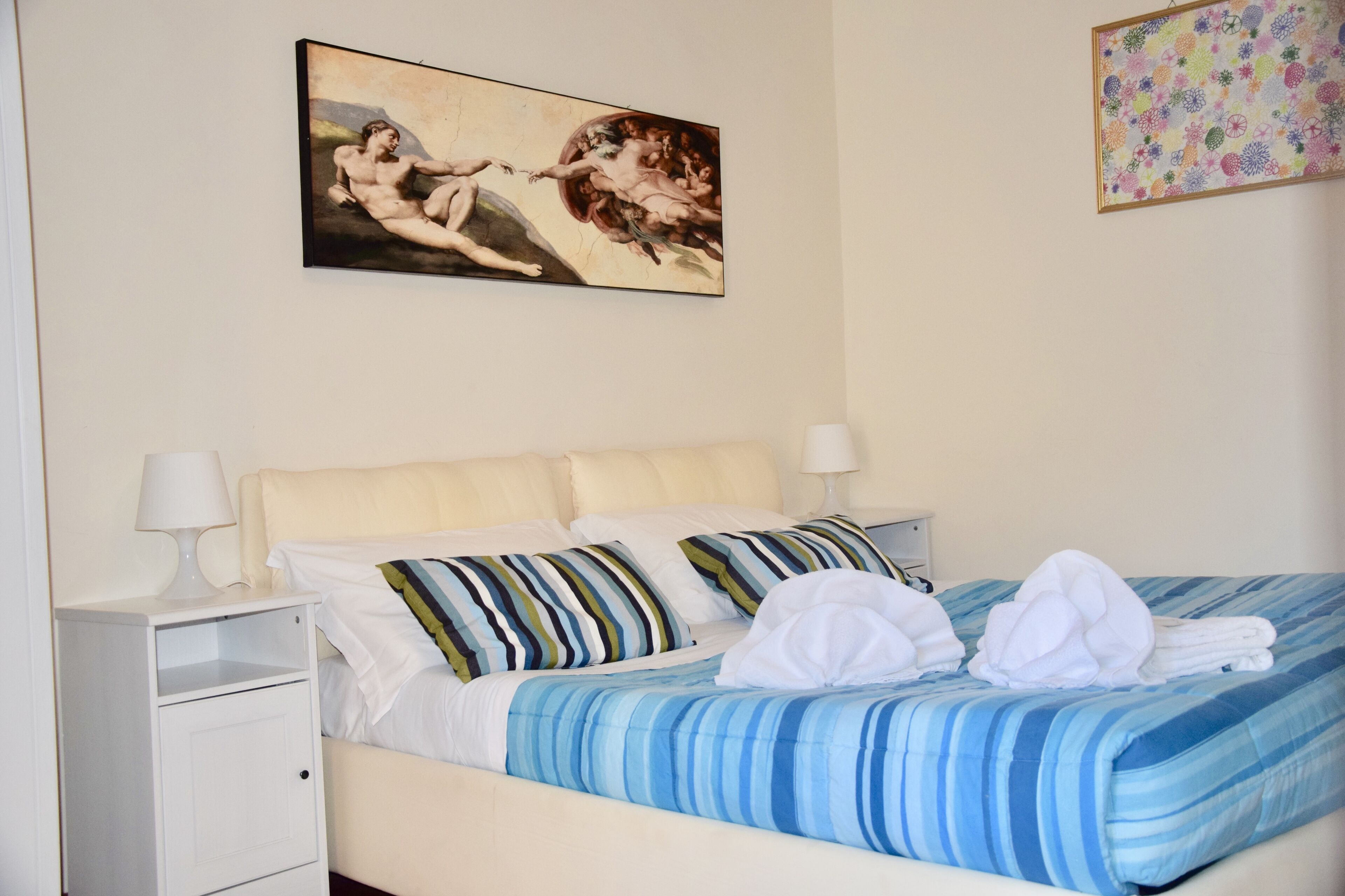 Roma: NUEVO. Terraza en el centro de Roma-Piazza Venezia, Campo de 'Fiori, Plaza de España, Colosseo, Barrio Judio, Trastevere. Todo a sólo 5 minutos.