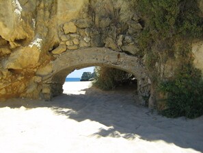 Beach nearby, sun loungers - Charming one bedroom apartment in Lagos, Algarve (Lagos)