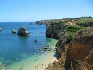 Beach nearby, sun loungers - Charming one bedroom apartment in Lagos, Algarve (Lagos)