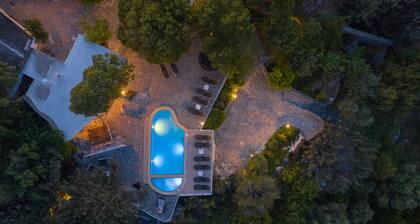 Kefali Villa! Ekoturismi, täysin yksityinen, 800 m2 ulkotila, uima-allas ja poreallas!