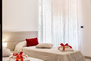 2 bedrooms, in-room safe, desk, iron/ironing board - Apartment located in Vico Equense, between the Sorrento Coast and the Amalfi Coast (Vico Equense)