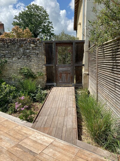 Charming house with large heated pool