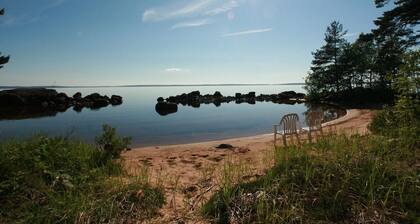 Urlaub am See Skagern. Kinderfreundliches Haus in Tiveden.