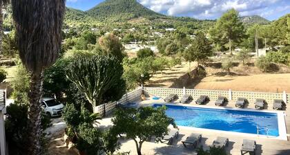 Villa Alexa near to Playa Den Bossa or San Antonio
