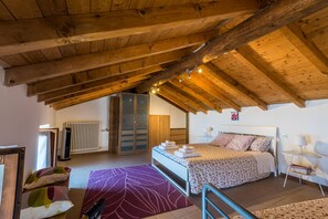 1 camera, ferro/asse da stiro, Wi-Fi, lenzuola