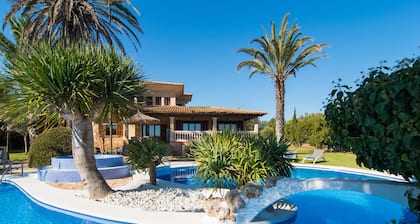 Sa Tanca Nova.Attraktives Finca, in der Nähe vom Naturstrand.