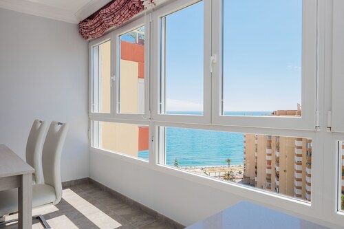Luxurious sea view apartment.