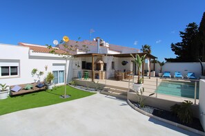 Exterior - CASA FENU,Ideal house for your holidays near the sea, free wifi, optional air conditioning, pets allowed, dog’s beach (Delta de l'ebre)