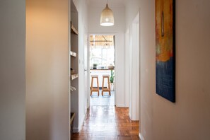 Interior - New apartment full of light in the center of Cascais with balcony (Cascais)