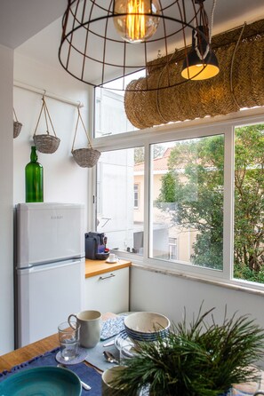 Interior - New apartment full of light in the center of Cascais with balcony (Cascais)