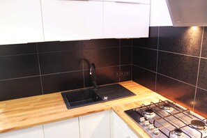 Private kitchen - Brand New Modern Grand Apartment (Ruda Slaska)