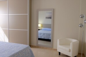 3 間睡房、熨斗/熨衫板、上網、床單