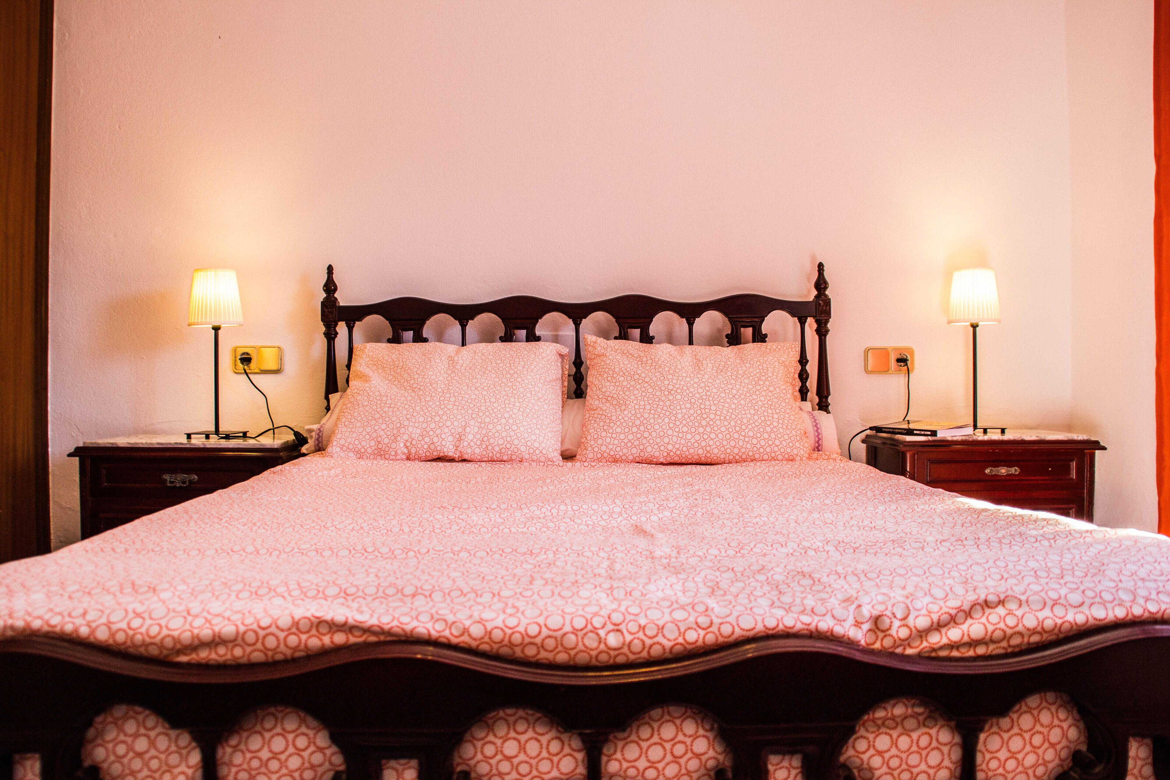 Quiet country house with panoramic views.