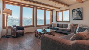 Smart TV, fireplace, DVD player, books - Beautiful chalet in the Swiss Alps with stunning views and private hot tub  (Haute Nendaz)