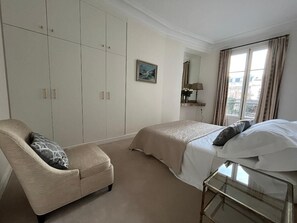 4 chambres, draps fournis