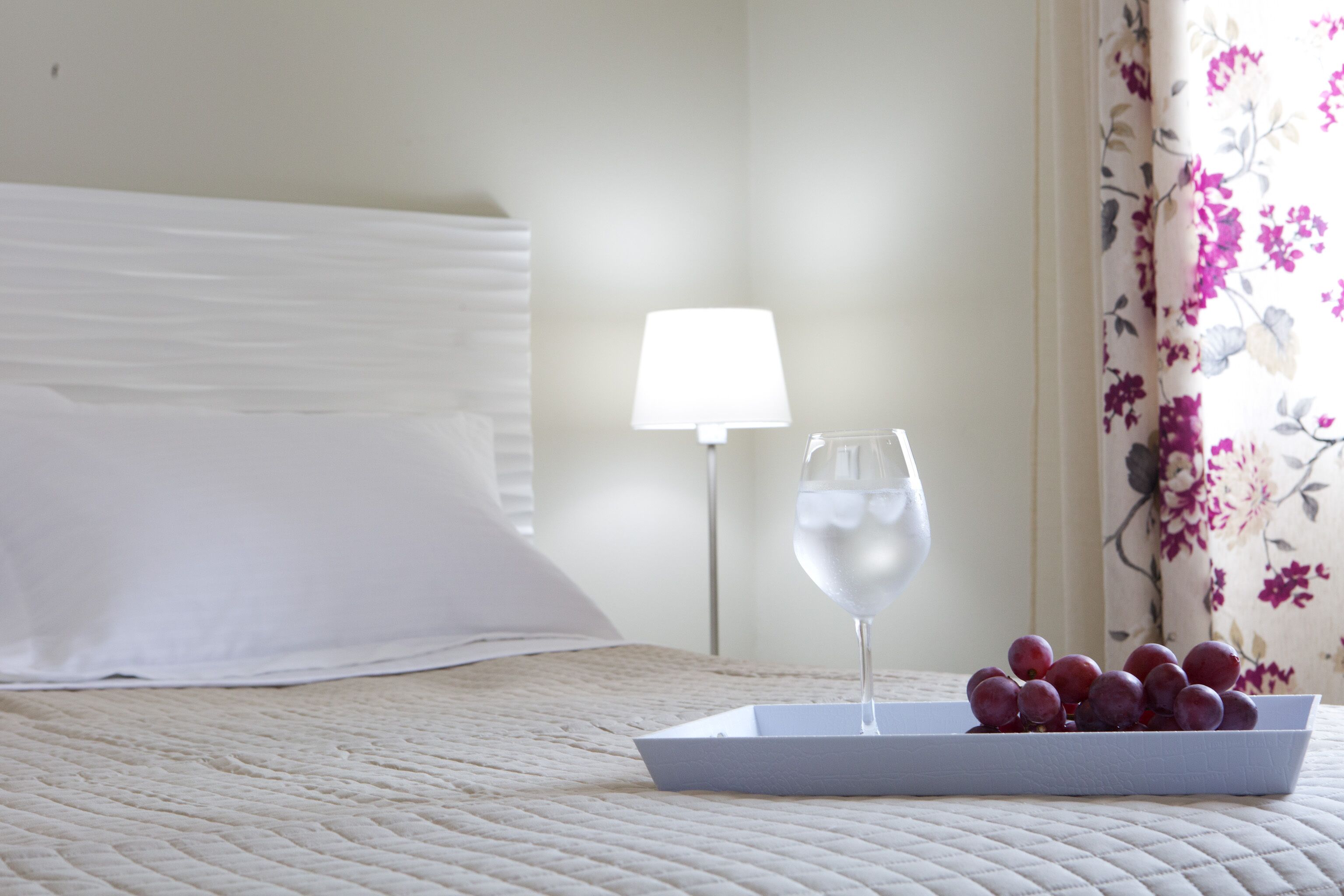 LUXURY 3 bedroom villa infinity pool, near Mikros Gialos beach, Sivota & Nidri