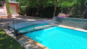 Piscine extérieure, piscine chauffée